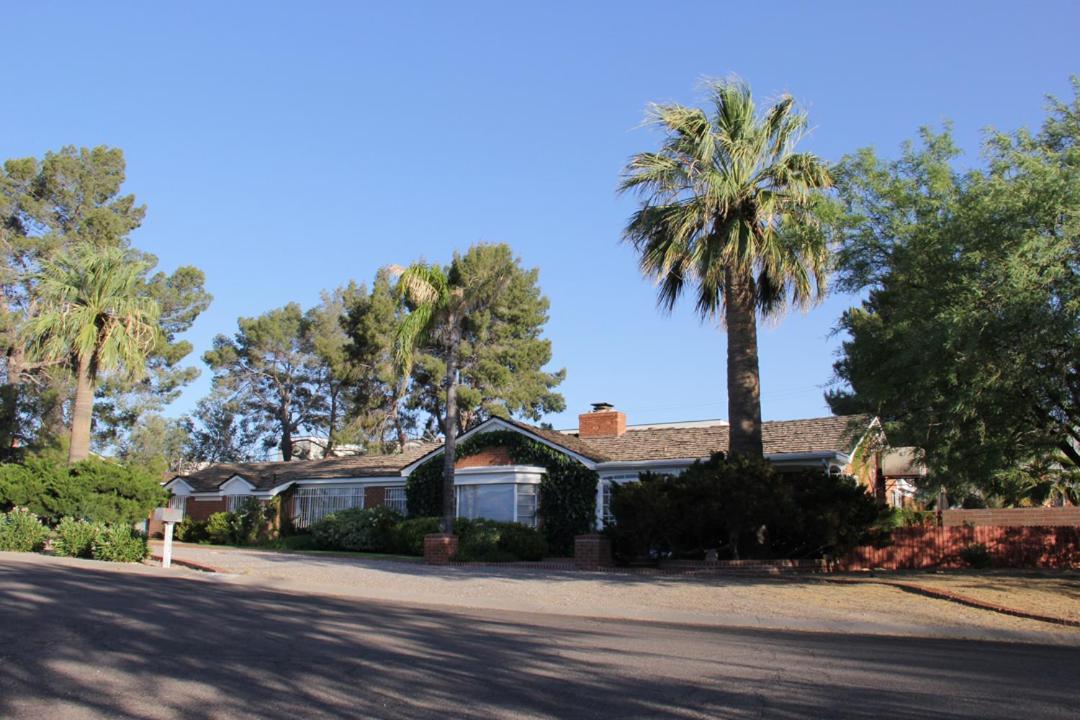 Mon Ami Bed And Breakfast Tucson Exteriör bild