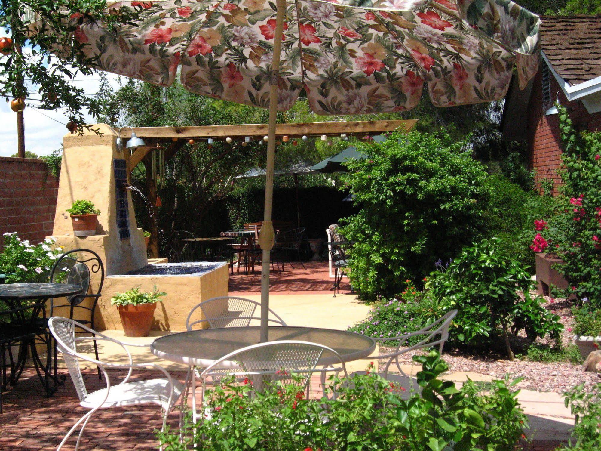 Mon Ami Bed And Breakfast Tucson Exteriör bild